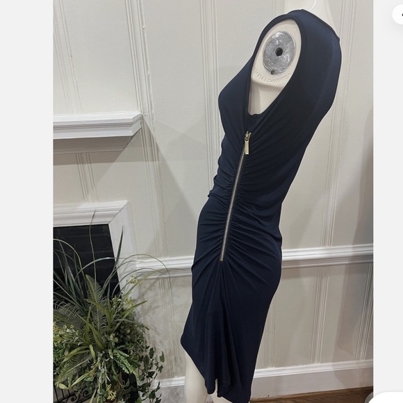 Michael Kors - Asymmetrical Size Zip Black Dress - Size 8 - Picture 3 of 5